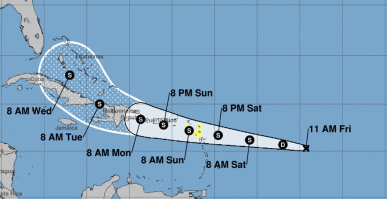 Centro Nacional de Huracanes pone a Puerto Rico en el panorama del potencial ciclón siete