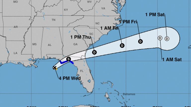 Se forma la tormenta tropical Mindy en el Golfo de México