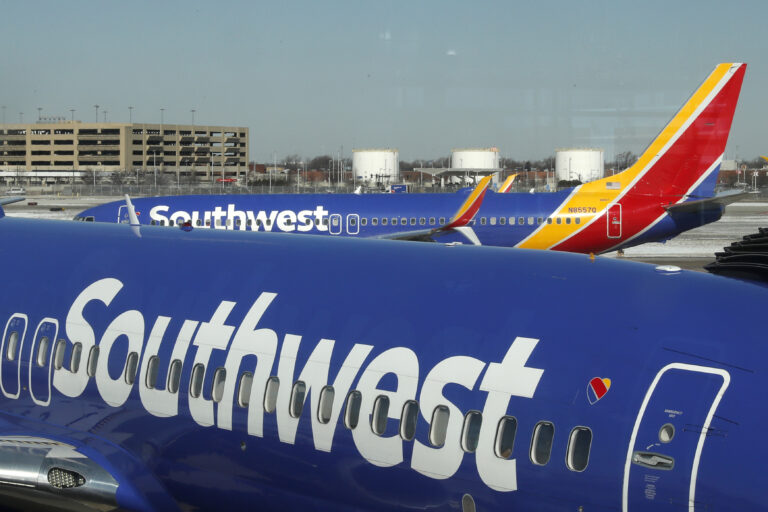 Southwest Airlines cancela más de 1,000 vuelos durante el fin de semana