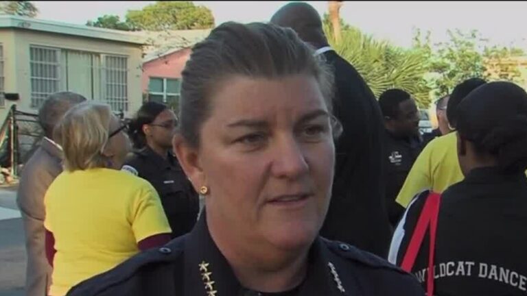Ex jefe de policía de West Palm Beach, podría ser la nueva jefe de policía del Distrito Escolar del Condado Palm Beach