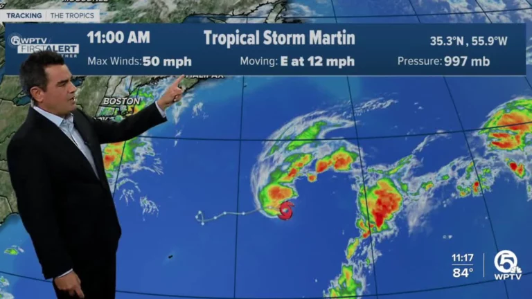 Se forma la tormenta tropical Martin en el Oceáno Atlántico. Es la 13ra. tormenta con nombre