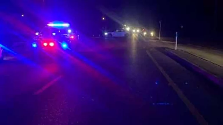 Hallan una mujer muerta tirada en la U.S. Highway 1 en el Condado Indian River