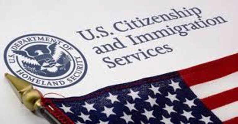 Entran en vigor nuevas reglas sobre causa de inadmisibilidad para solicitar ciudadania de EE.UU.